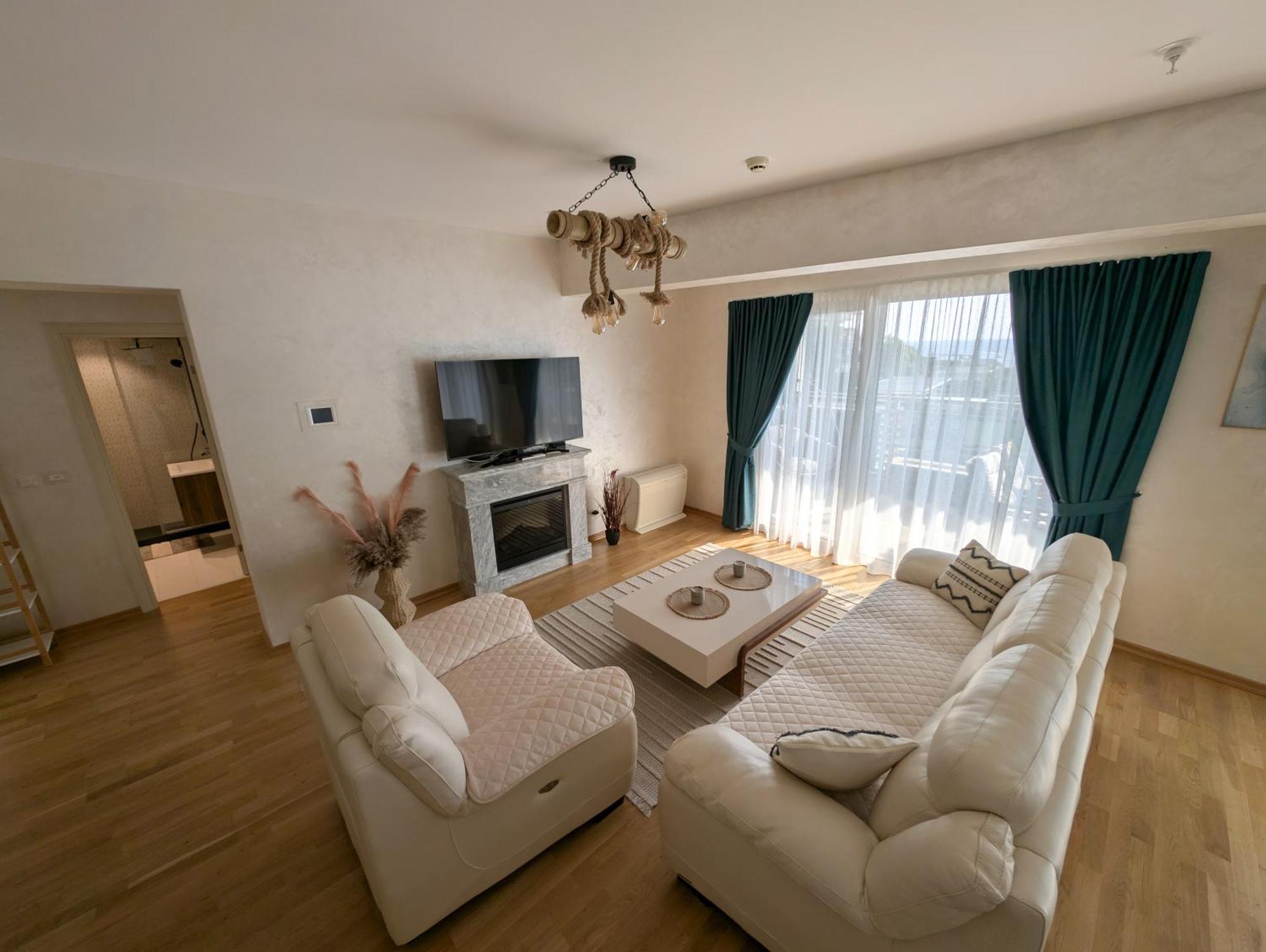Lux Apartments Harmonia Budva Exterior photo