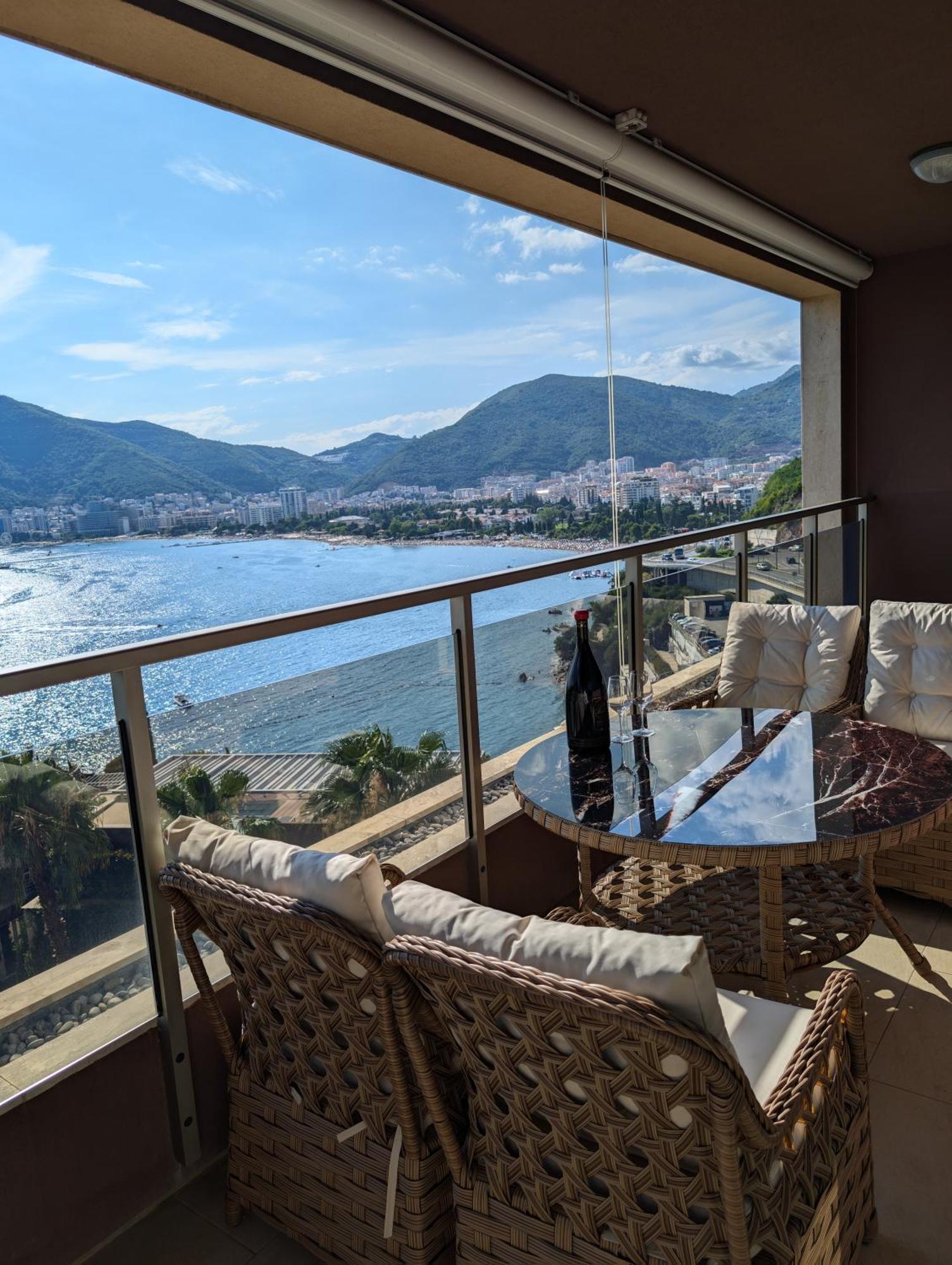 Lux Apartments Harmonia Budva Exterior photo