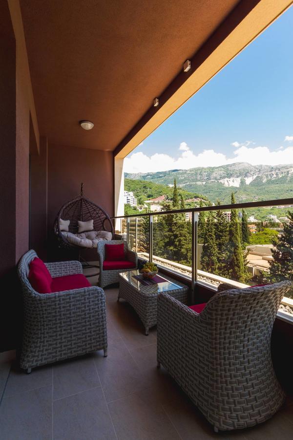Lux Apartments Harmonia Budva Exterior photo