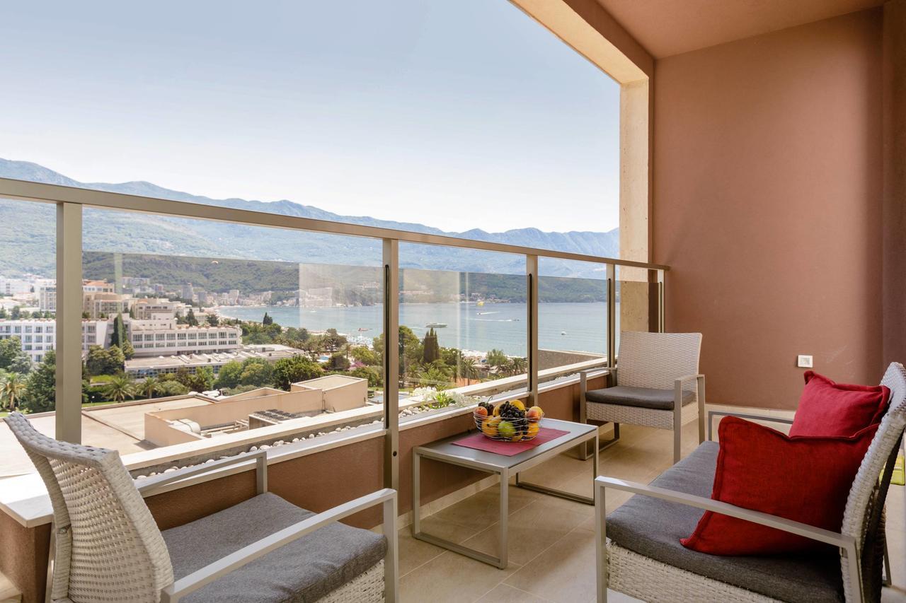 Lux Apartments Harmonia Budva Exterior photo